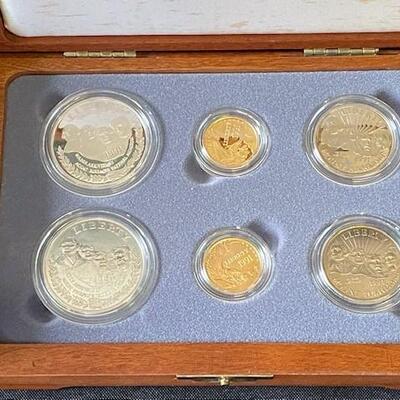 LOT#114: Mount Rushmore Comm 6 Coins Proof