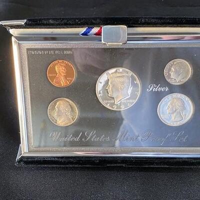 LOT#154: 1994 Premier Silver Proof Set