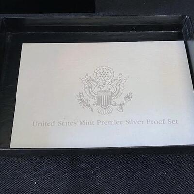 LOT#155: 1993 Premier Silver Proof Set