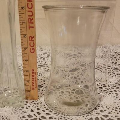 Lot 184: Vase Lot (5)
