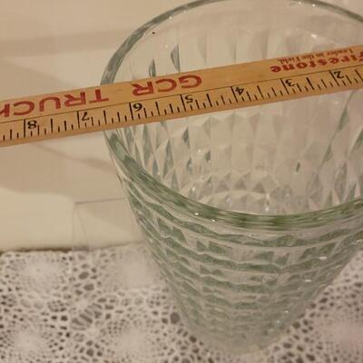 Lot 184: Vase Lot (5)
