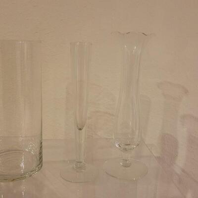 Lot 184: Vase Lot (5)