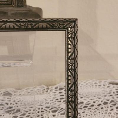 Lot 190: Antique & Vintage Picture Frames - no glass