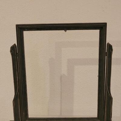 Lot 190: Antique & Vintage Picture Frames - no glass