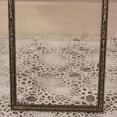 Lot 190: Antique & Vintage Picture Frames - no glass