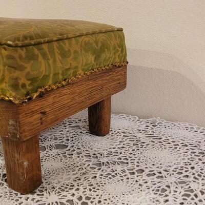 Lot 193: Antique Foot Stool