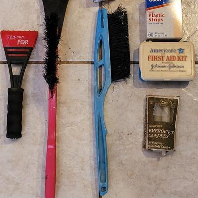 Lot 201: Vehicle Readiness Supplies