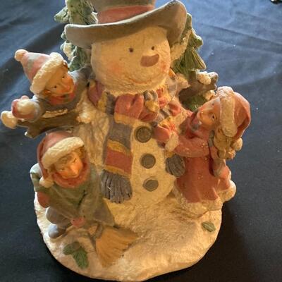 Kids climbing Snowman with Streetlamp 12â€ Votive