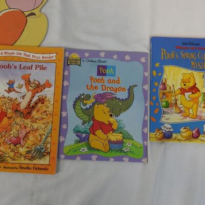 10 Winnie the Pooh Books, A to Zzzz, Piglet, Pooh's Leaf Pile - Some Vintage