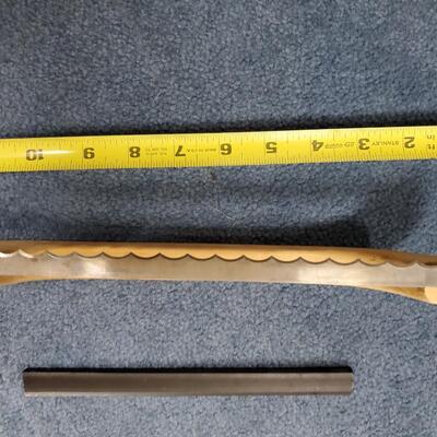 Wood handle bread saw