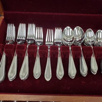 Reed & Barton Stainless Flatware