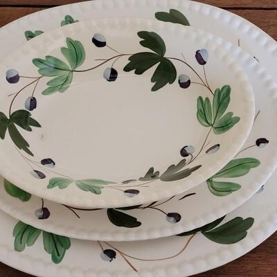 Lot 217: Blue Ridge China Set