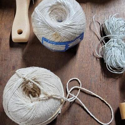 Lot 225: Sponges, Brushes, Twine, String and Tools for Hanging Wallpaper