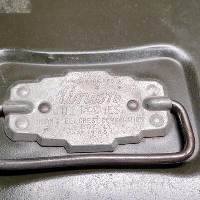 Lot 227: Vintage Green Metal Cash Box