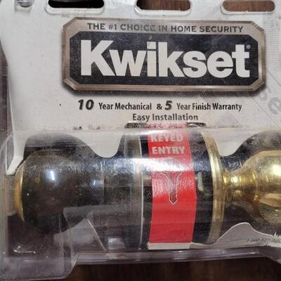 Lot 257: Doorknob and Lock Sets