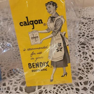 Lot 298: Antique and Vintage Advertising and Popeye Game Box Lid