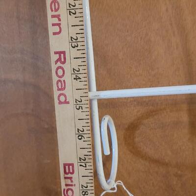 Lot 303: Vintage White Metal Over the Door Hanging Rack