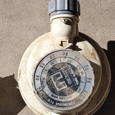 Lot 305: Water Timer and New Brass Y Connector