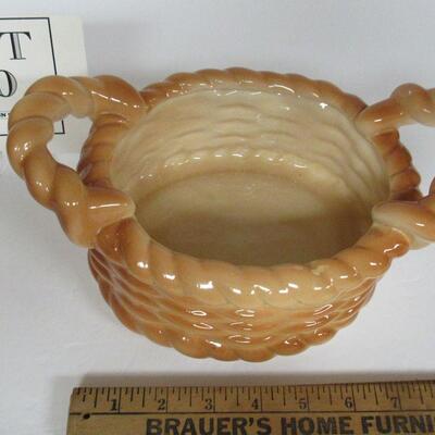 Cute Bread or Bun Ceramic Basket