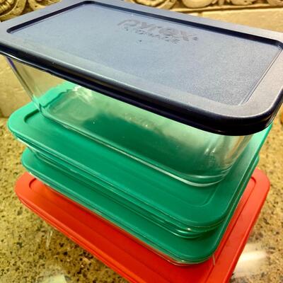 Pyrex glass storage containers