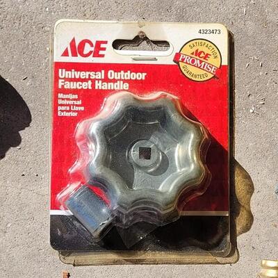 Lot 306: 5 Way Connection, Brass Y Connector,  New Faucet Handle