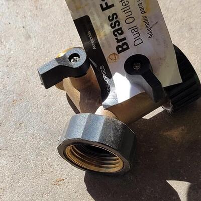 Lot 307: Watet Timer, Brass Watet Adapter, Couplings