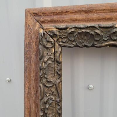 Lot 316: Antique Wood Picture Frame