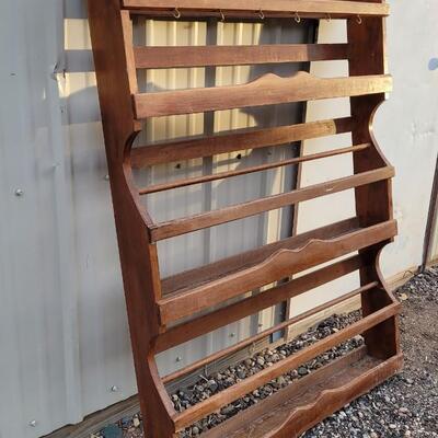 Lot 320: Vintage Wood 3-Tier Display Bookshelf