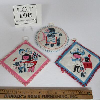 Cute Felt Mid Century Pot Holders With Poodles