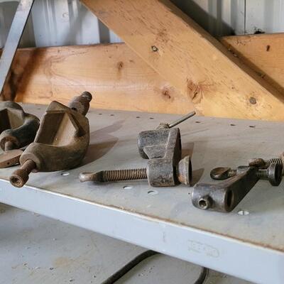 Lot 326: Assorted Antique Clamp Tools