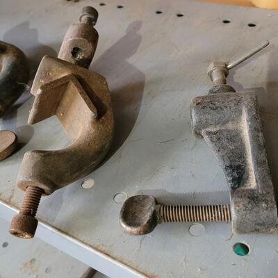Lot 326: Assorted Antique Clamp Tools