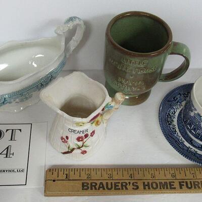 Misc Lot: Churchill England Blue Willow C/S, Frankoma Little White House Mug, Johnson Bros Eng Gravy