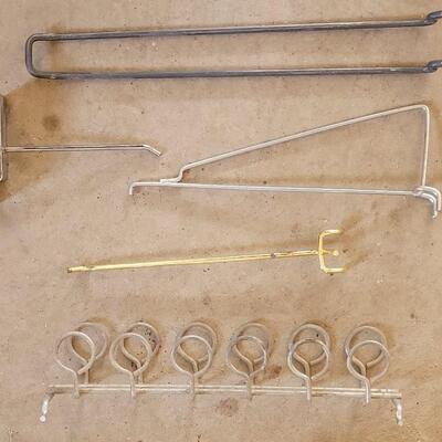 Lot 341: Assorted Lot of Peg Board Hanger Hardware