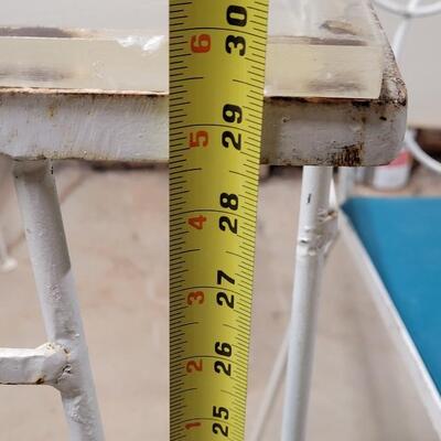 Lot 367: Vintage Thick Glass Top Metal Table and (4) Chairs