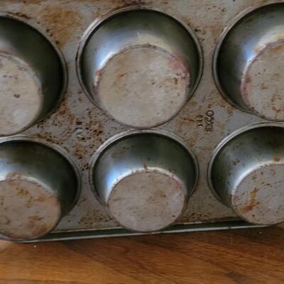 Lot 377: Large Candle and Candleholders Lot