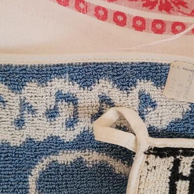 Lot 378: Vintage New Hot Pads, Tablecloth (had some color bleeding), Placemats and Basket