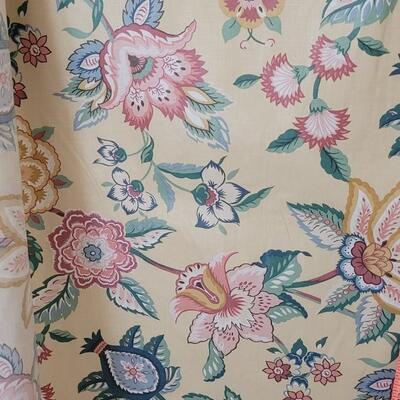 Lot 380: Bolt of Fabric