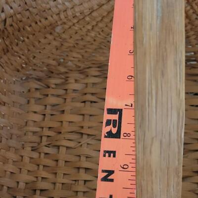 Lot 382: Vintage Wood Handle Woven Gathering Basket