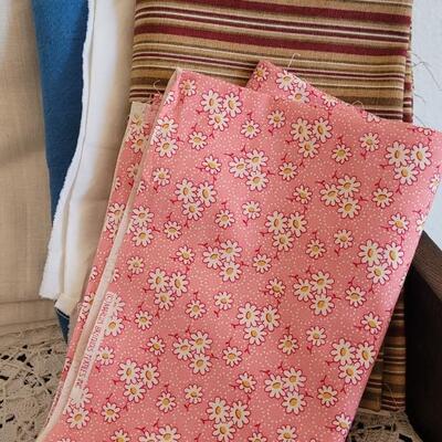 Lot 383: Fabric including Vintage Quilting Squares, Handmade Trim, Sewing Essentials