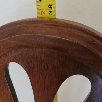 Lot 386: Antique Chair