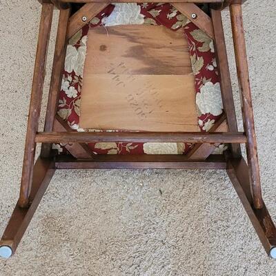 Lot 386: Antique Chair