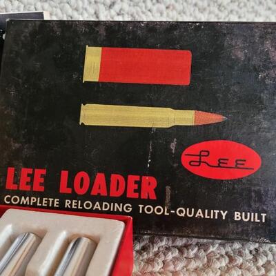 Lot 397: Vintage New in Box LEE LOADER Shotgun Edition 20 Gauge 2 3/4 Shells