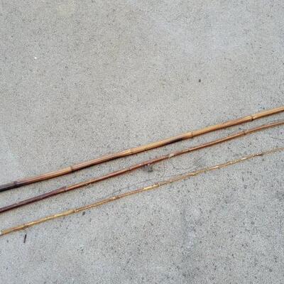 Lot 401: Vintage 3-Piece Cane Fishing Pole