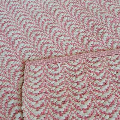Lot 403: Vintage Pink & White Woven Rug (Very Nice Condition) 40" Ã— 26"