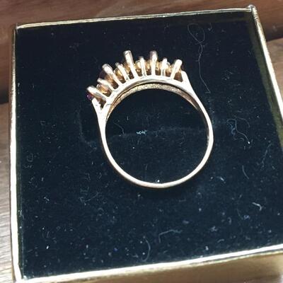 Amethyst and Diamond Ring 14k Size 5.5