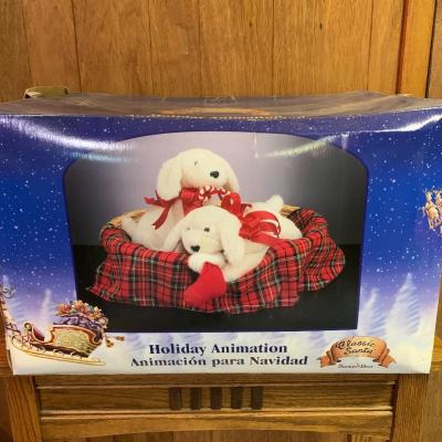 Lot 307: Large Santa's Best Animated Puppies in a Basket w/Box