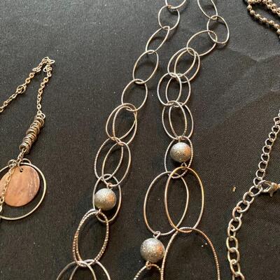 5 pc Necklace Collection Vintage Jewelry Lot