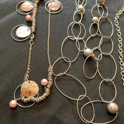 5 pc Necklace Collection Vintage Jewelry Lot