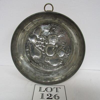 Older Copper Mold, Fruits, Sweden, 1 1/2 Ltr