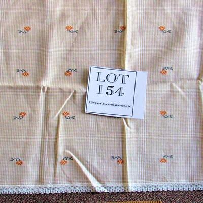 Nice Older Kitchen Window Curtain, Single Panel 46" x 32 1/2"